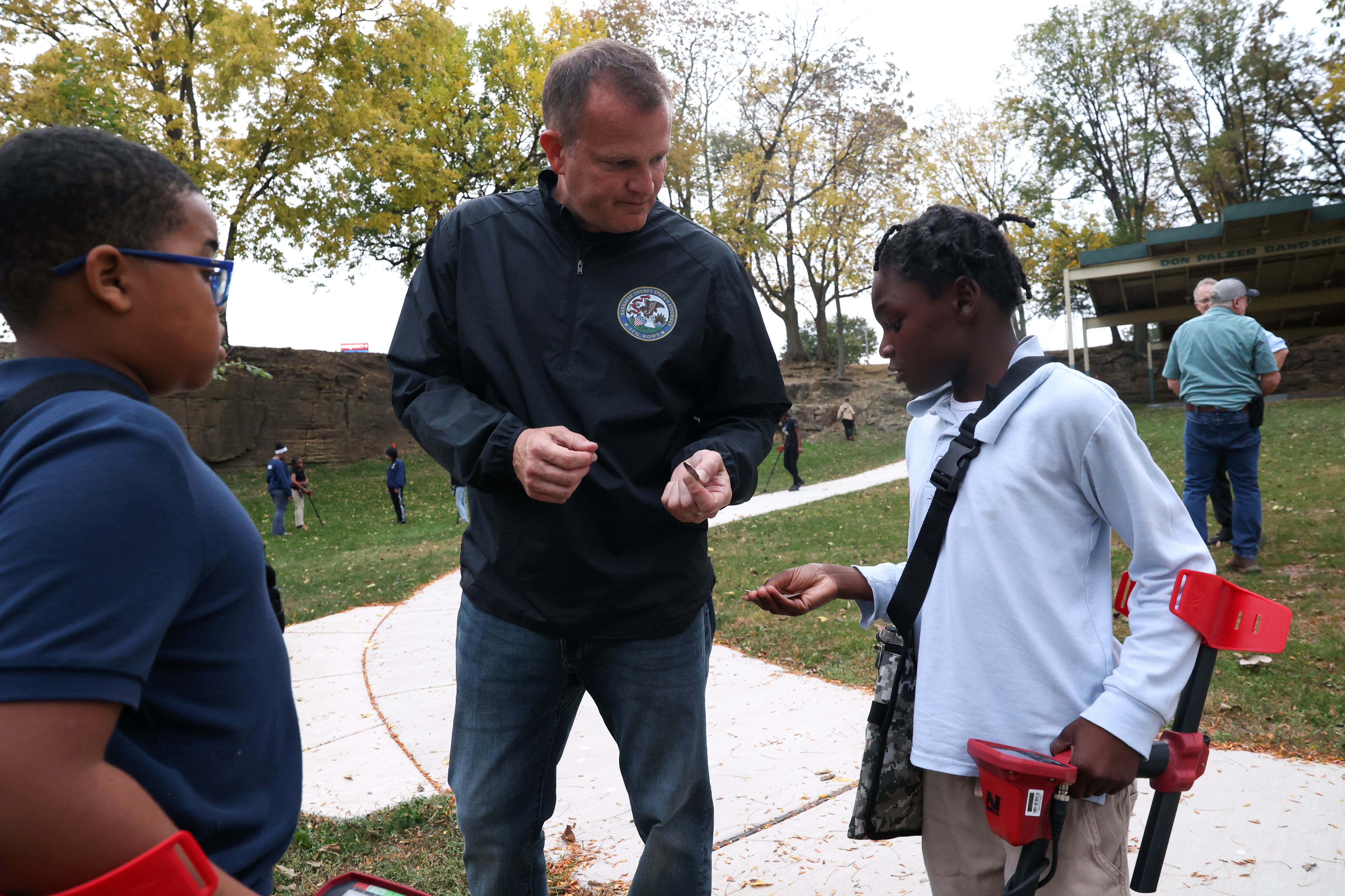 State’s attorney hopes metal detection club helps area kids find more than just treasure — Tinley Park Health news