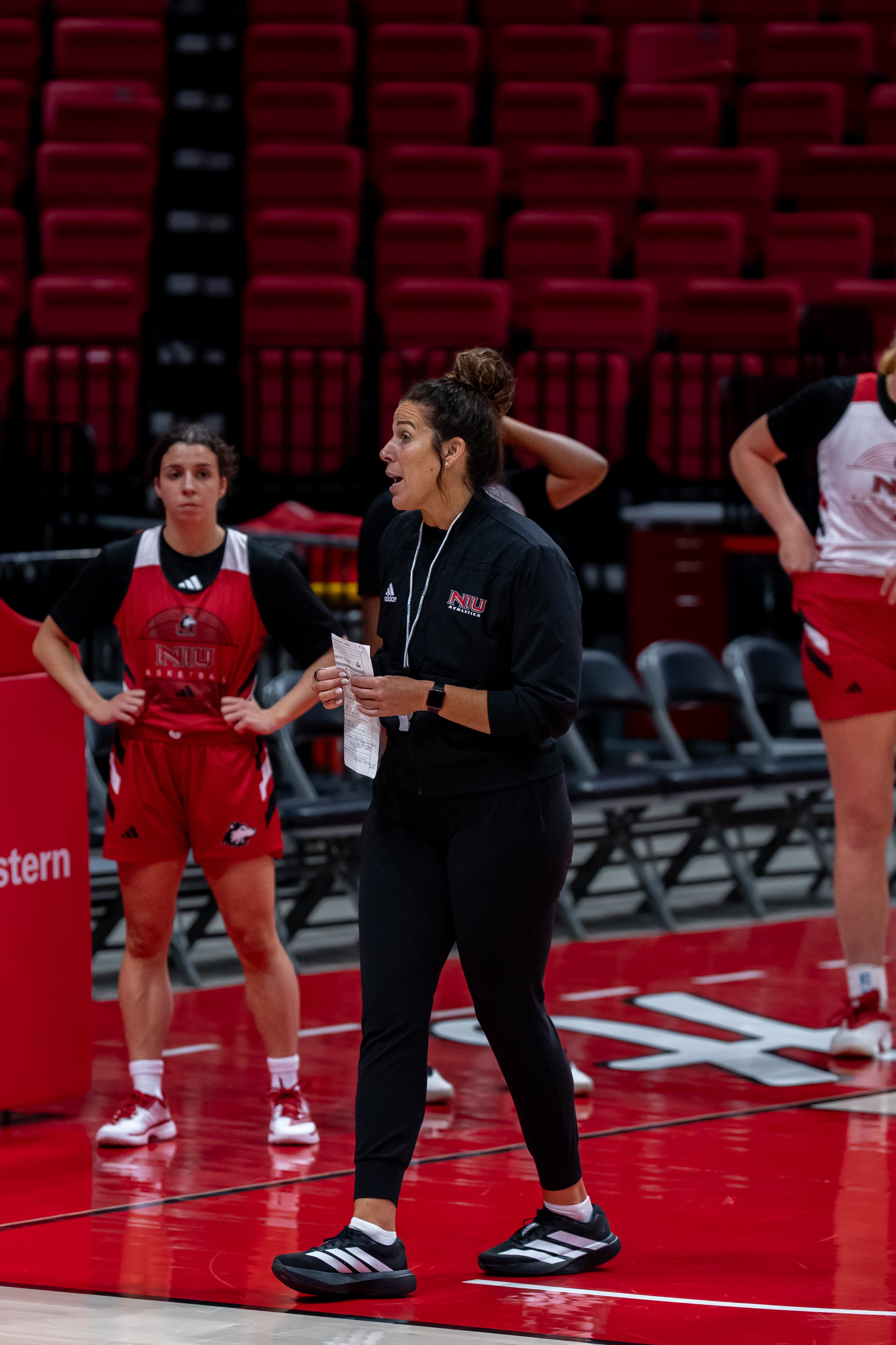 NIU women’s basketball leans on returners as Jacey Brooks starts Year 2 — Tinley Park Sports news