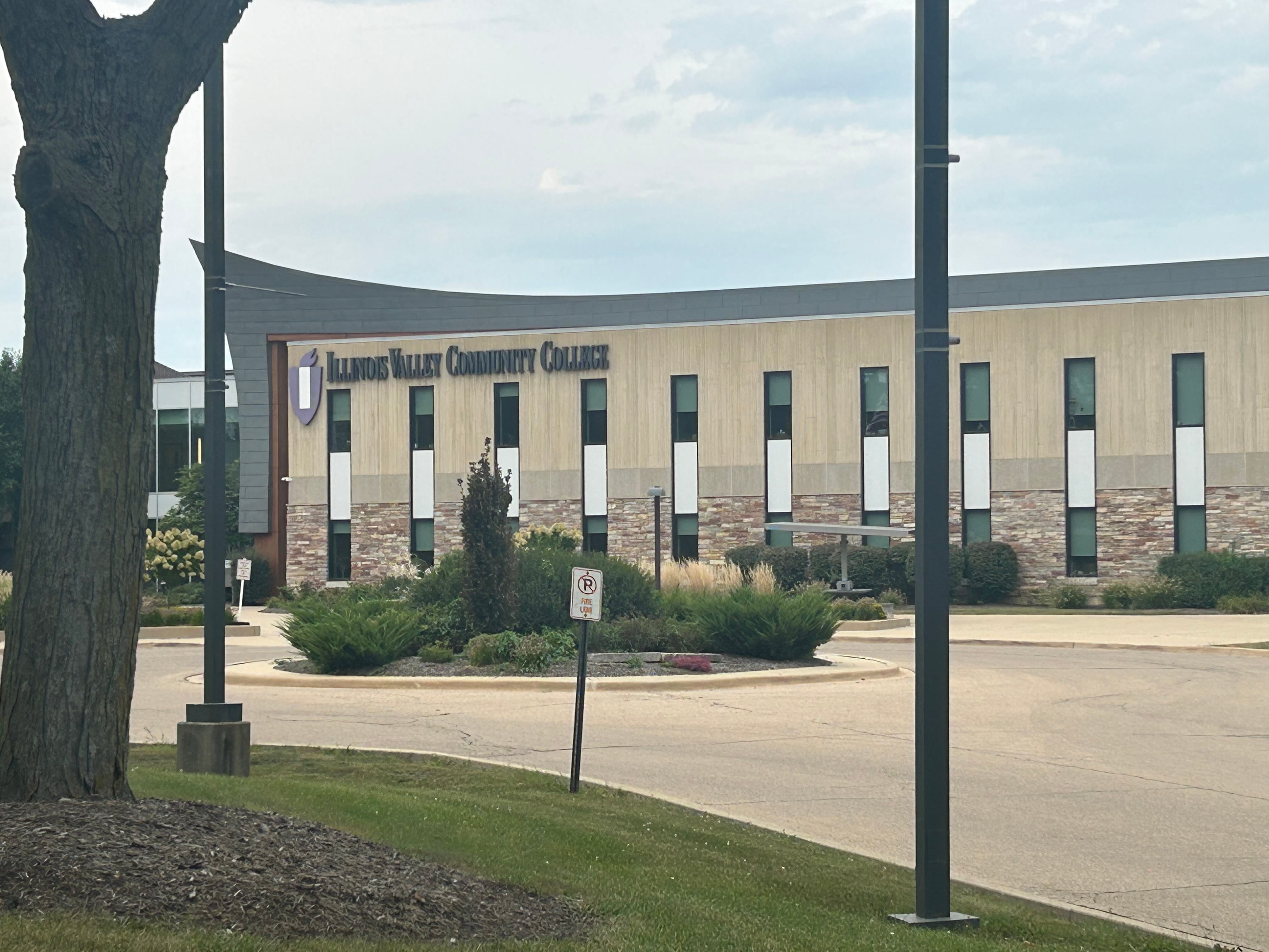 IVCC campuses closed Tuesday for Election Day — Tinley Park Schools news