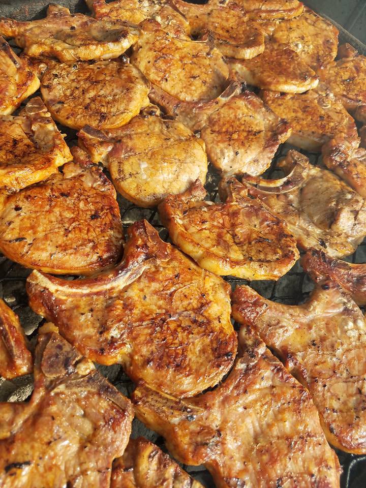 Drive thru pork chop barbecue at Mendota Civic Center — Tinley Park Dining news